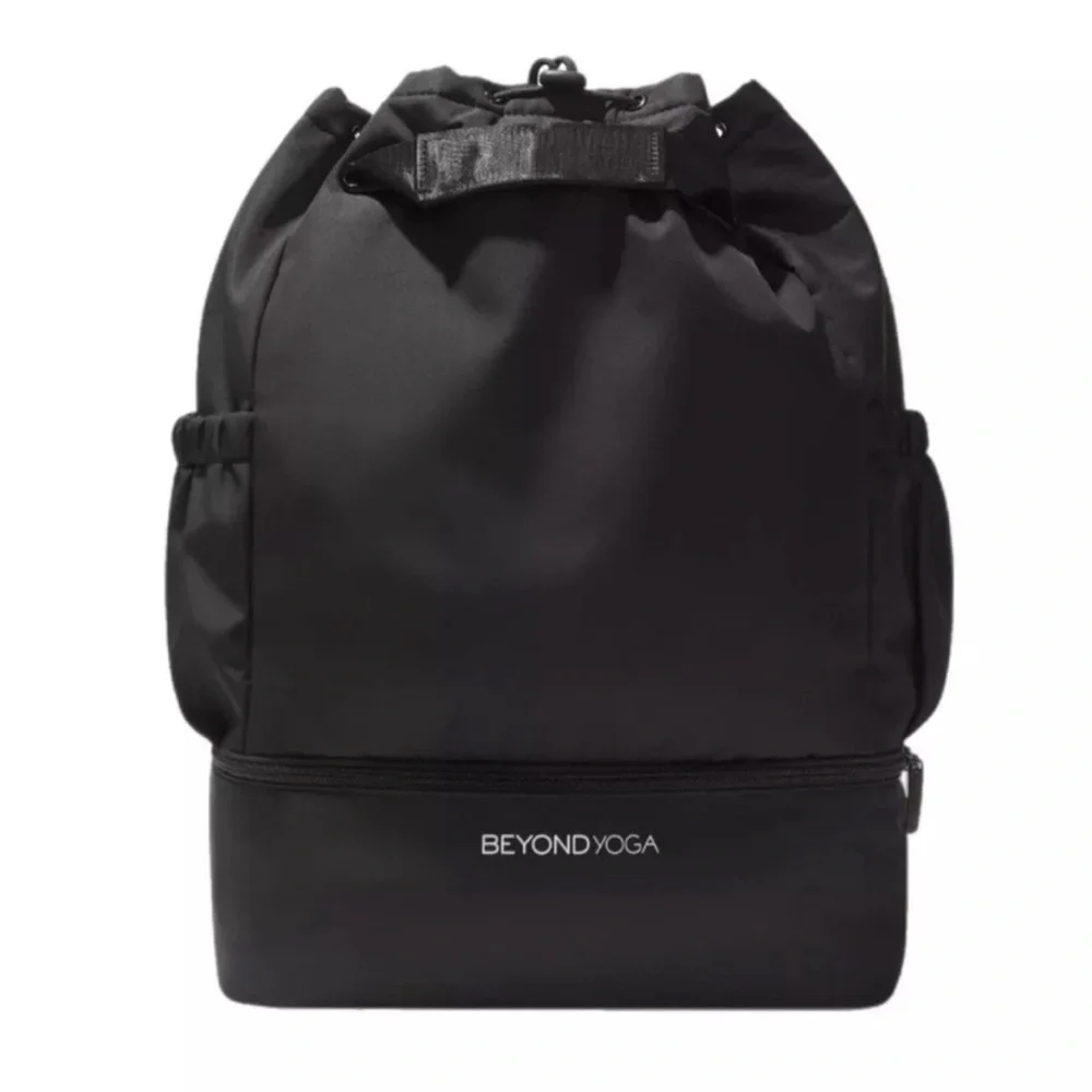 NEW Beyond Yoga Backpack Black Convertible Athletic Yoga Gym Bag NWT